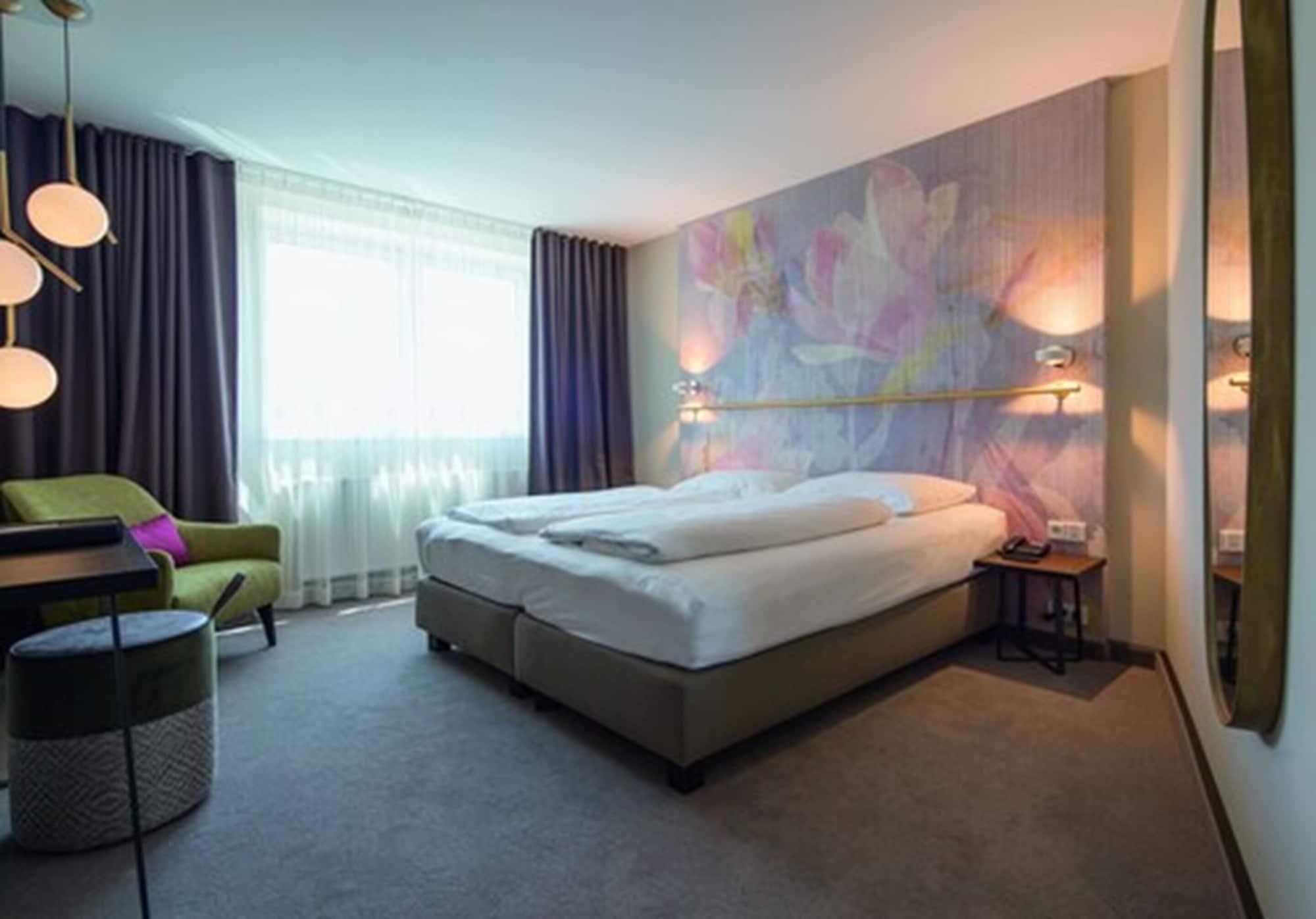 Parkhotel Schmid Adelsried Eksteriør bilde