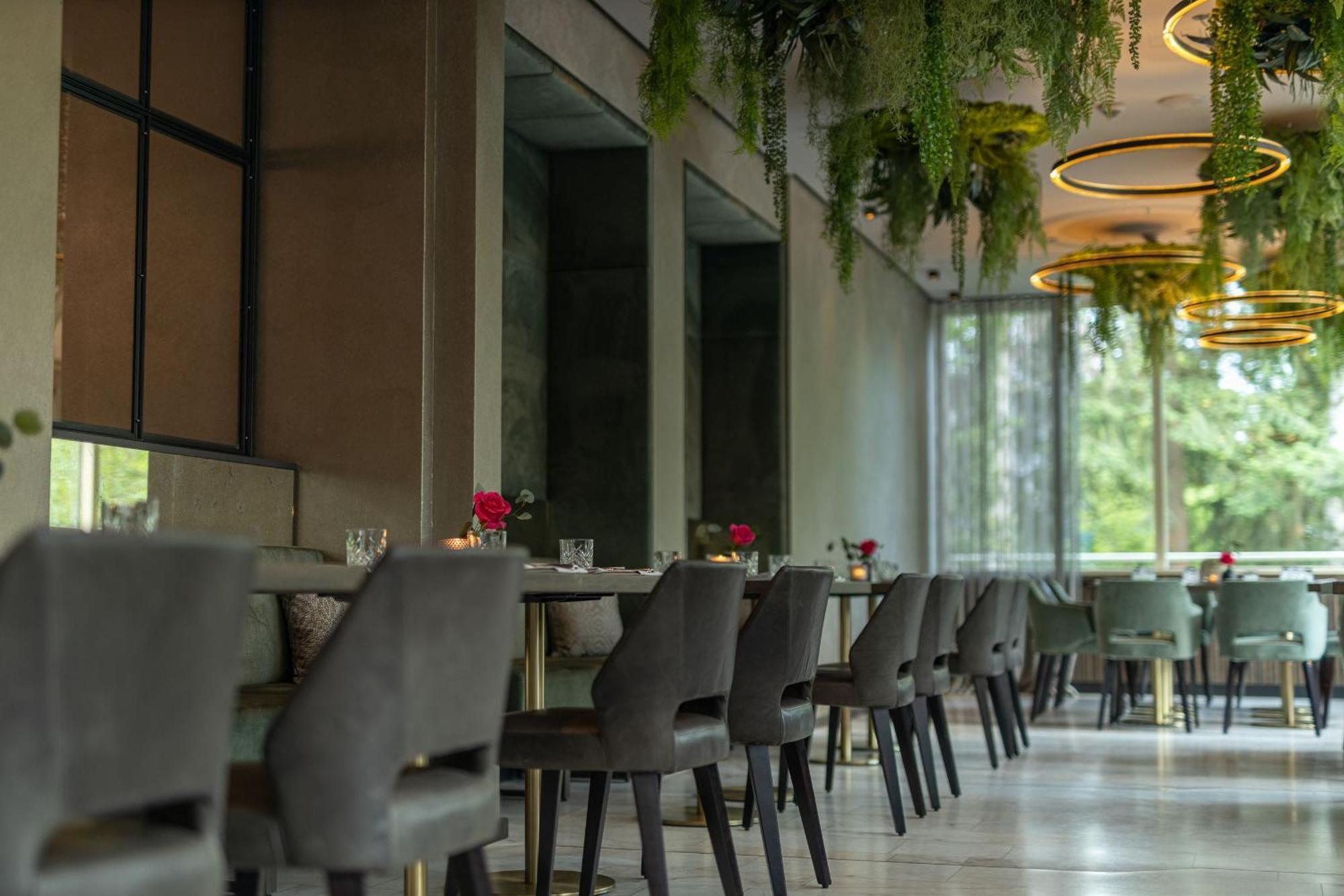 Parkhotel Schmid Adelsried Eksteriør bilde