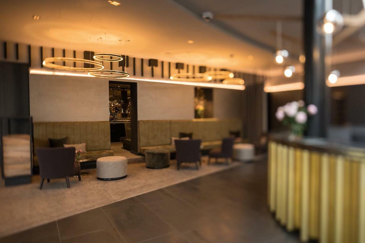 Parkhotel Schmid Adelsried Eksteriør bilde